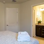 Family Friendly 5Br Home Pool Patio & Room For 10
