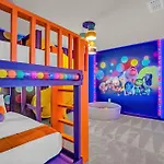 Upstay 20 Guest Capacity Mansion Near Disney