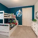Ravishing 6 Bdrm Home With Games Room At Encore