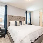 Ravishing 6 Bdrm Home With Games Room At Encore