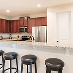 Traditional 10 Bdrm Home With Loft Tv Area At Encore