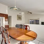Family Home In Orlando Suburbs About 12 Mi To Dtwn!