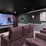 Spacious 11 Bdrm Villa With Home Theater At Encore