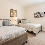 Bright 6 Bdrm House With Pool And Spa In Encore