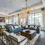 Private Full King-Size Bed Haven, Resort Pool, & Great Pool