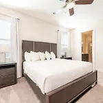 Beautiful Home By Rentyl Near Disney With Game Room - 365S
