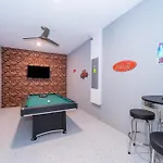 800Mo Villa 5 Bed/5 Ba