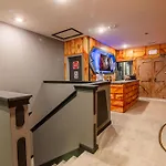 Disney Dream House Com 12 Themed Bedrooms 5851