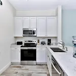 Sky Blue And Palm Trees Cottage Near Disney With Margaritaville Resort Access - 8071Kd