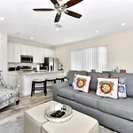 Pleasant Villa Near Disney With Margaritaville Resort Access - 2916Or