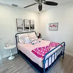 Tranquil Retreat: 8 Bedroom Villa In Orlando6491