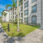Is2-310 - New Listing - Near All Major Attractions