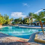Is2-310 - New Listing - Near All Major Attractions