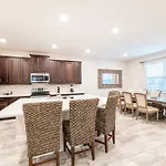 Modern Home By Rentyl With Private Pool And Game Room, Near Disney - 320A