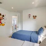 6 Mi To Disney World Home With Large Yard!