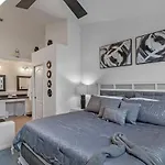 15730 Bay Vista Drive Clermont 4Bed
