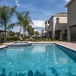 Contemporary Disney Vacationhome