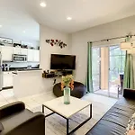 Luxury Townhome Near Disney W/ Resort Amenities