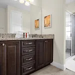 Awsome 8 Bd 6.5 Ba Sleeps 20 Encore