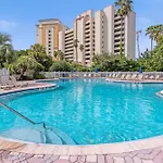 18-Universal And Heart Of International Dr