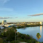 18-Universal And Heart Of International Dr