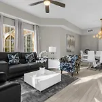 3 Bedroom Family Friendly Condo At Worldquest Near Disney