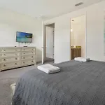 331-8-Pc-Perfectly Furnished With Games And Movie