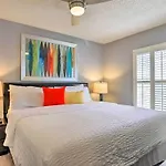 Florida Disney Star Wars Villa, Poolside Cinema