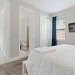 7541-8-Ma-Perfect Getaway For The Whole Family