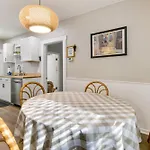 Orlando Golden Girls Retreat Prime Location!