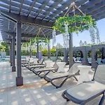 Luxury Townhome - 5 Minutes To Disney
