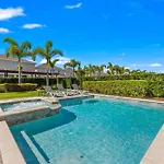 Energetic Bright 9 Bdrm Villa With Theater At Encore