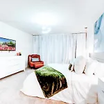 1259 Modern 5Bd Family Home For Your Vacation