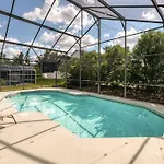 Super Glam - Game Room And Pool
