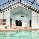 Super Glam - Game Room And Pool