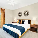 2Br Condo - Pool Hot Tub & Games - Near Disney