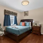 Unforgettable Orlando Getaway: 4 Bedrooms 4 Baths