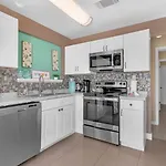Unforgettable Orlando Getaway: 4 Bedrooms 4 Baths