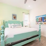 Sunny Cottage Near Disney With Margaritaville Resort Access - 3004Sr