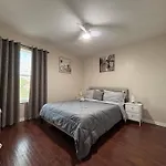 Luxury Apartment With Lake View