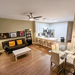 New Luxury Townhome Near Disney