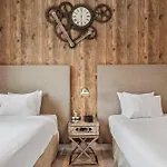 Minutes To Disney Chic Dream Villa With Stunning Patio And Resort Perks