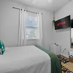 Banana Leaf Villa