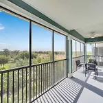Bright Condo - 2Br With Pool & Hot Tub, Near Disney!