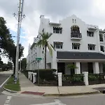 The Eo Inn - Downtown Orlando