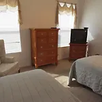 4 Bedroom Formosa Area Home