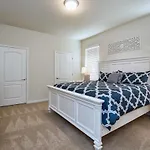 Windsor At Westside-8 Bedrooms House W/Pool-3719Ww
