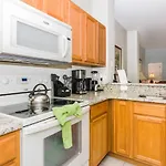 Cozy Decor Townhome With Pool En8591