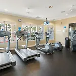 Elegant 3 Bedroom 2 Bath Condo For Disney Retreat