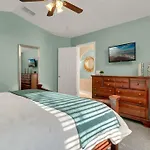 Disney Backstage Villa - Stay In This Popular 4 Bed Pool Home That\'S Very Close To Disney